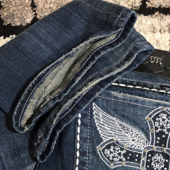 ๐ Miss Me Cross Wing Distressed Denim Jean - Picture 12 of 15